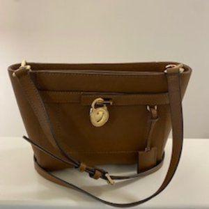 Michael Kors Medium Leather Cross Body Bag | Tan | Detachable Strap | Zipper
